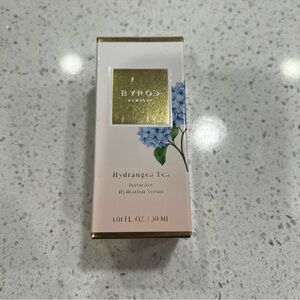 New in Box Byroe Hydrangea Tea Intensive Hydration Serum 1 FL. OZ . MSRP 85$ NIB